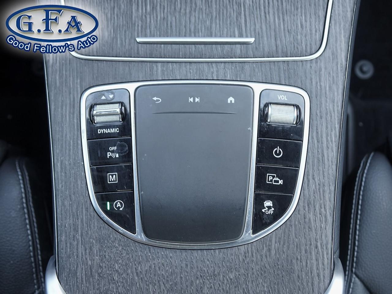 2022 Mercedes-Benz GLC-Class PREMIUM & PREMIUM PLUS PACKAGE, SPORT PACKAGE, 4MA Photo