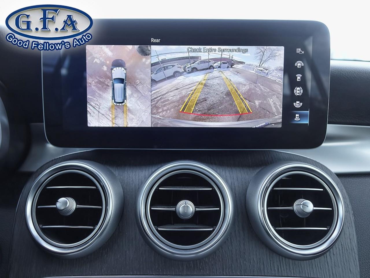 2022 Mercedes-Benz GLC-Class PREMIUM & PREMIUM PLUS PACKAGE, SPORT PACKAGE, 4MA Photo