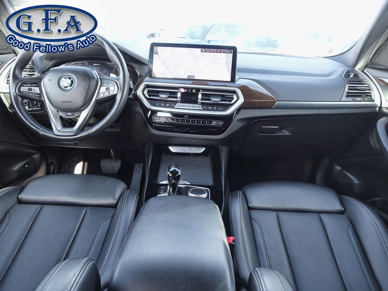 2022 BMW X3 HYBRID, XDRIVE, LEATHER SEATS, PANORAMIC ROOF, NAV Photo