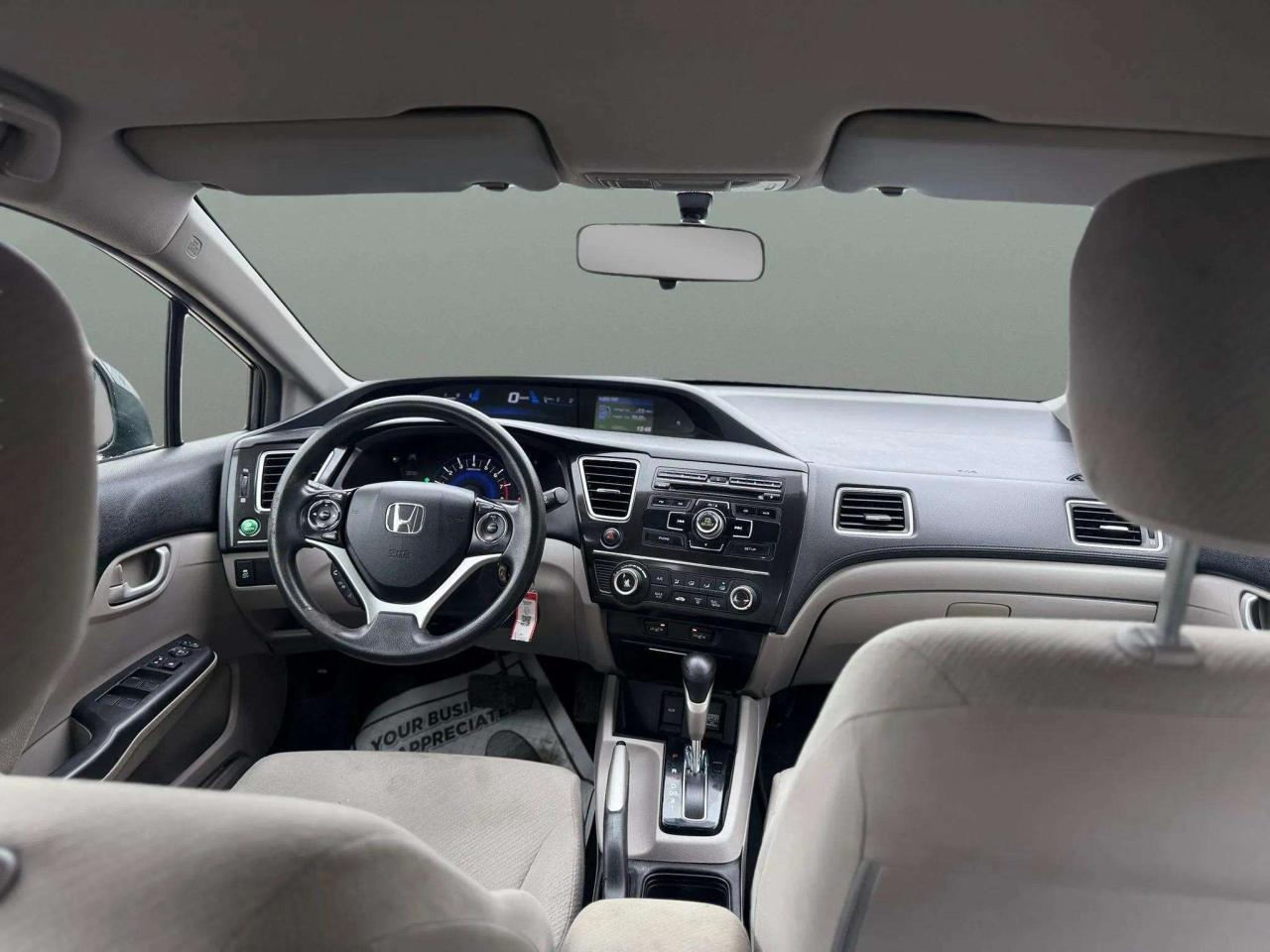 2013 Honda Civic 4dr Auto LX Photo