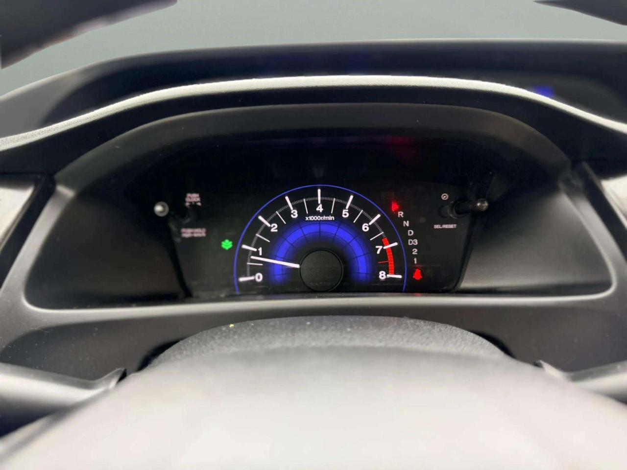 2013 Honda Civic 4dr Auto LX Photo