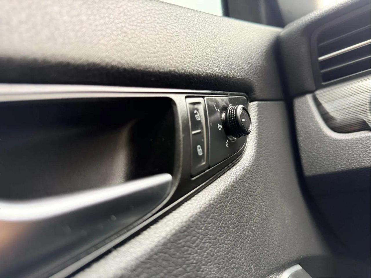 2021 Volkswagen Passat HIGHLINE AUTO Photo