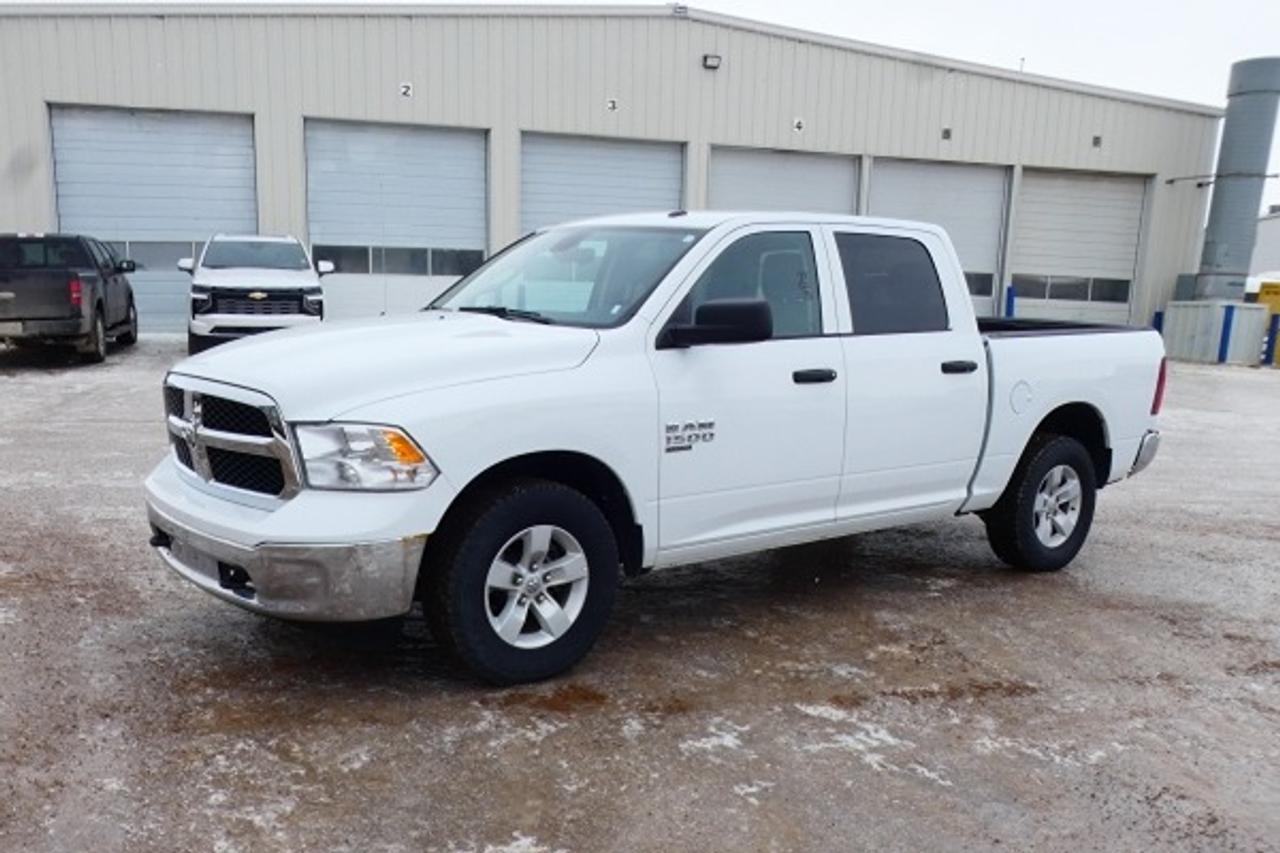 2023 Dodge Ram 1500 Classic SLT 4x4 Crew 5'7" Box w/Power cloth, BUC - Photo #1