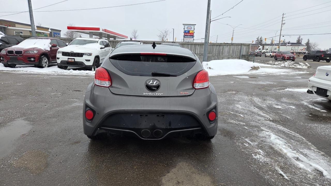 2014 Hyundai Veloster TURBO, AUTO, LEATHER, ONLY 60,000KMS, CERT Photo
