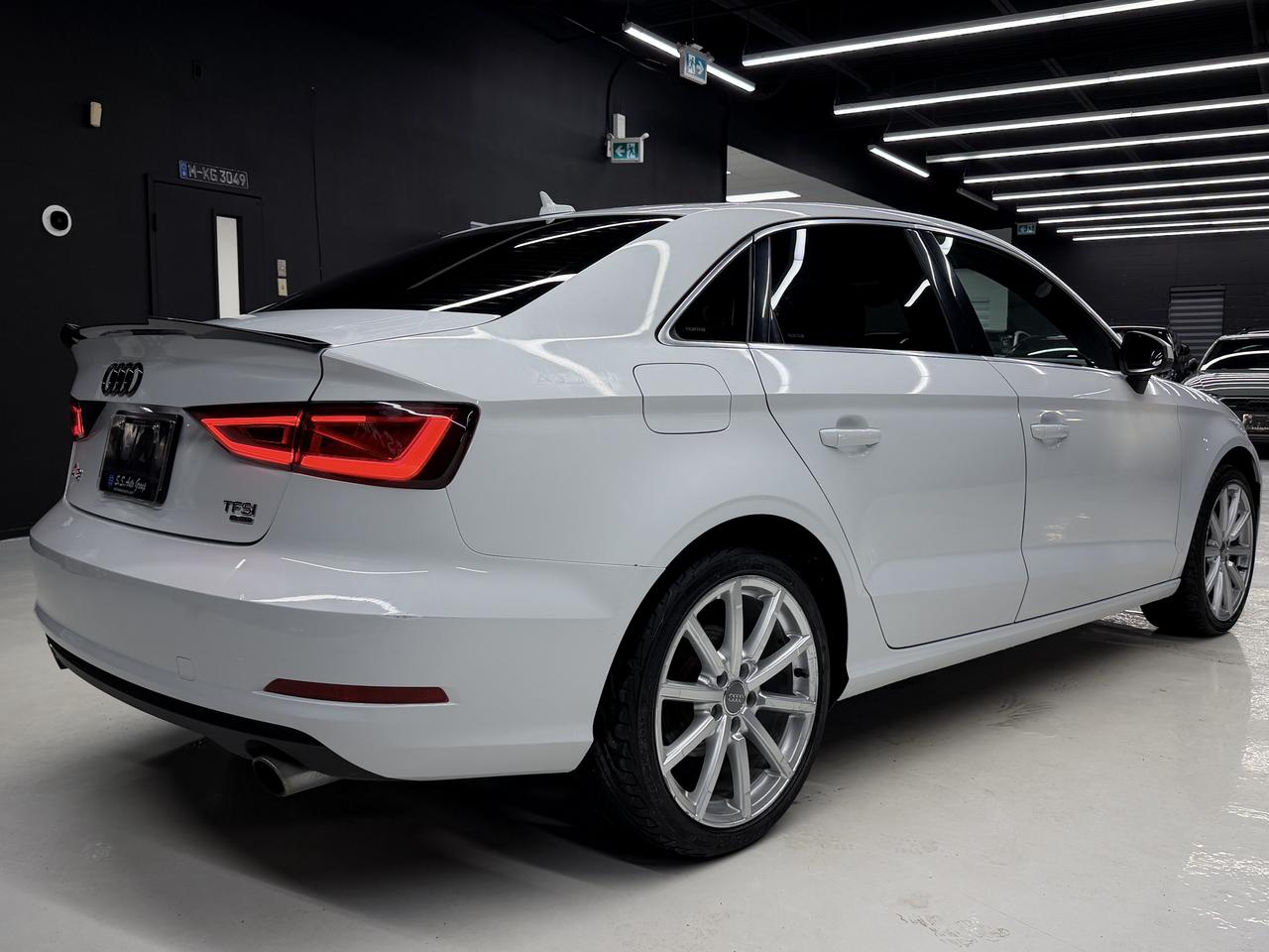 2015 Audi A3 AWD|2.0T|PREMIUM PLUS|PANO|BLUTOOTH| Photo3