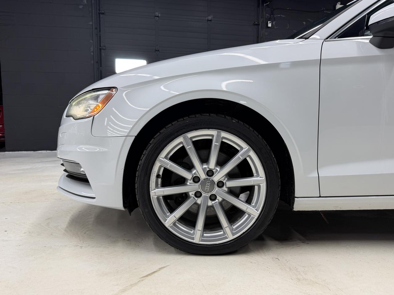 2015 Audi A3 AWD|2.0T|PREMIUM PLUS|PANO|BLUTOOTH| Photo