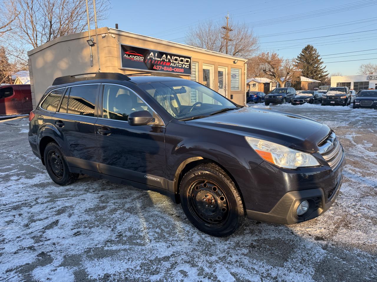 2013 Subaru Outback 2.5i Touring Photo