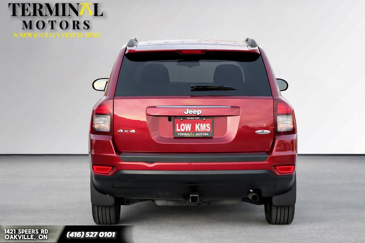 2015 Jeep Compass NORTH Photo