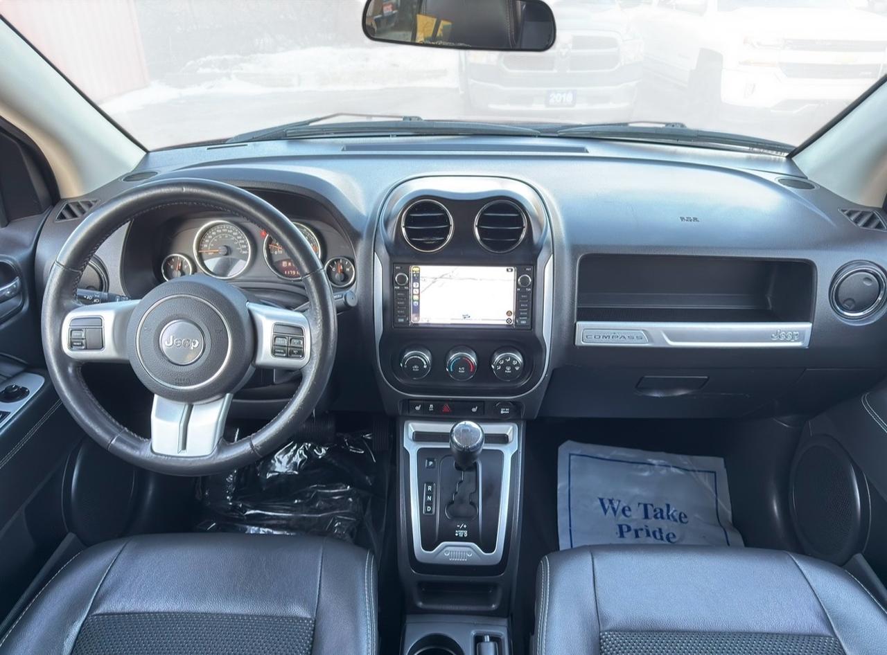 2015 Jeep Compass NORTH Photo