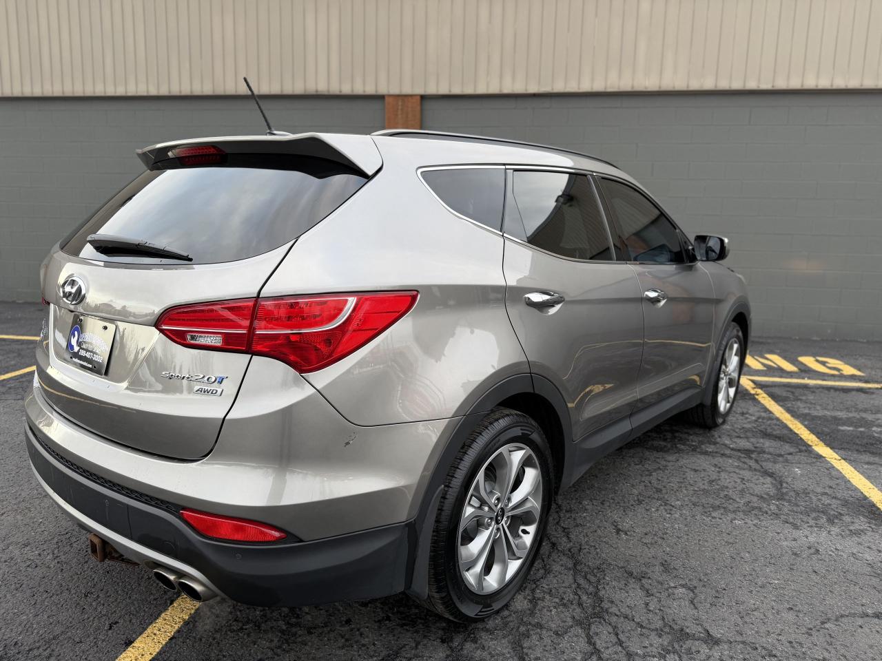 2016 Hyundai Santa Fe Sport Limited Photo