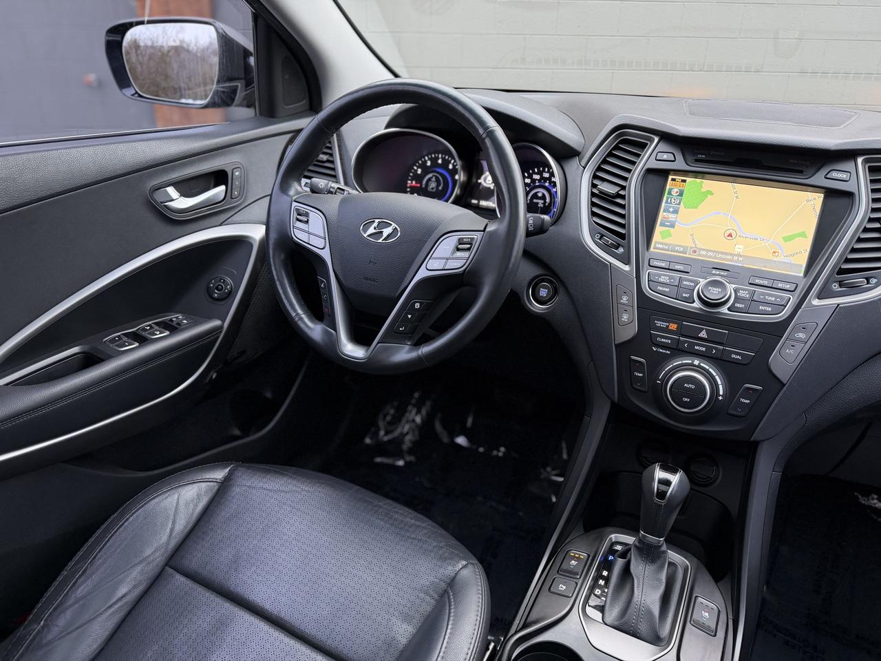 2016 Hyundai Santa Fe Sport Limited Photo