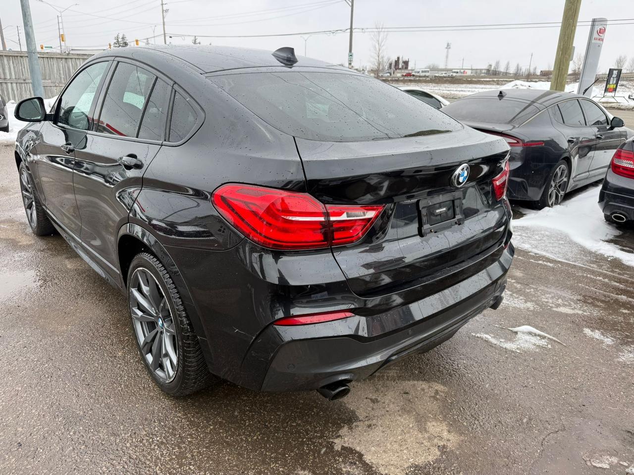 2017 BMW X4 M40i, AWD, LOADED, M-PACKAGE, GREAT SHAPE, CERT Photo
