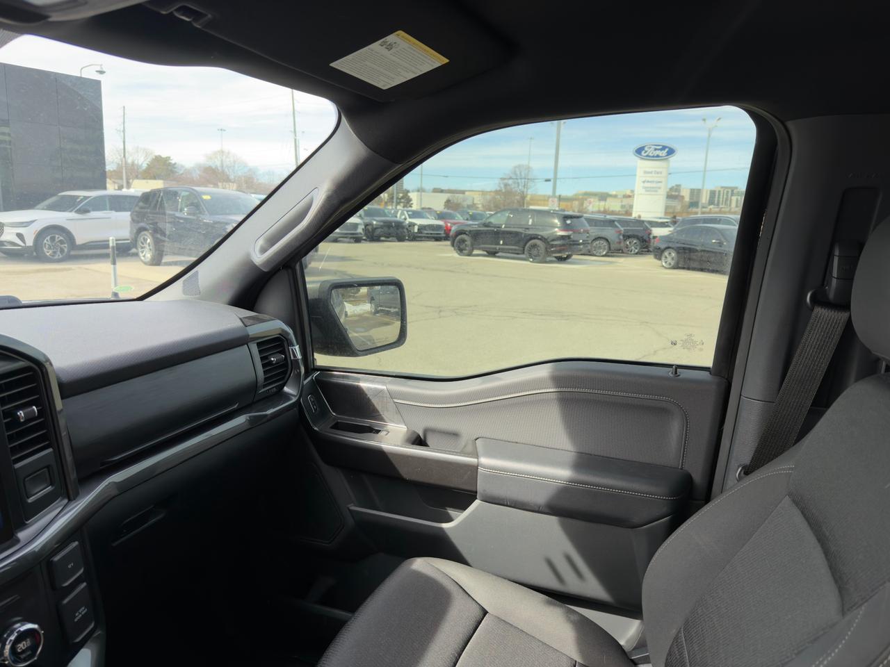 2021 Ford F-150 XLT 302A|SPORT|HTD SEATS|SVC RECORDS|TOW|FX4 Photo