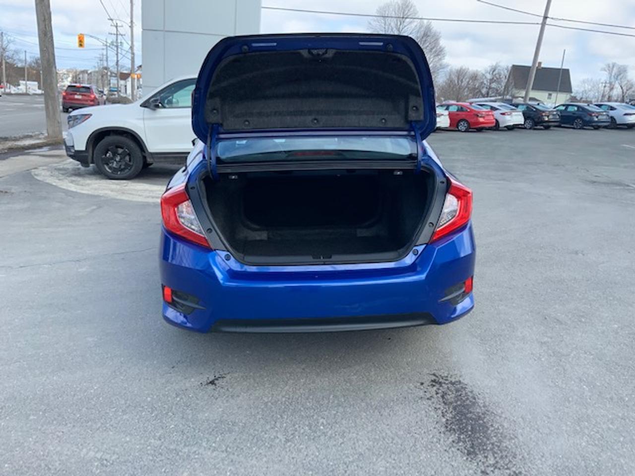 2018 Honda Civic 4D LX CVT Photo