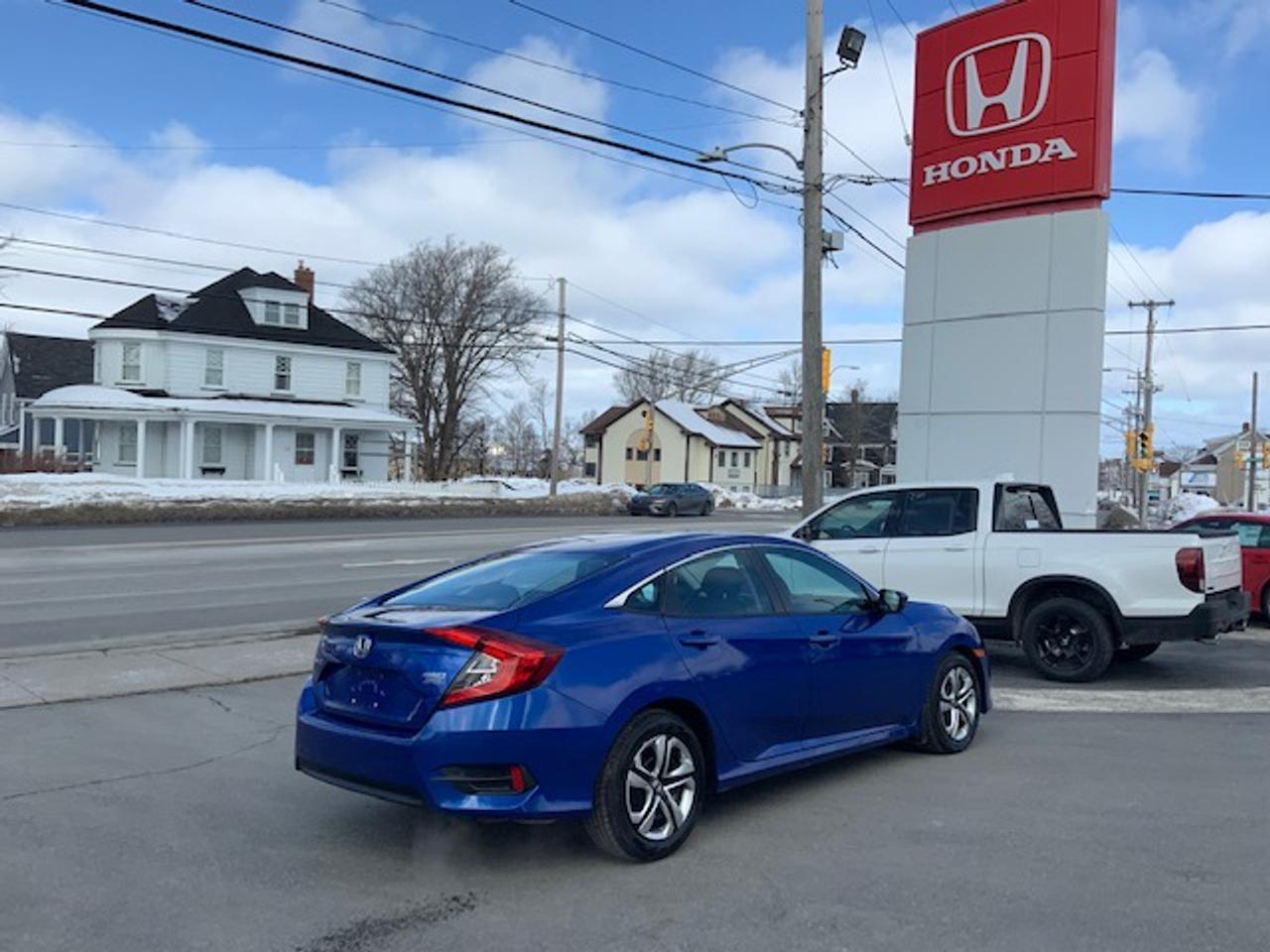 2018 Honda Civic 4D LX CVT Photo