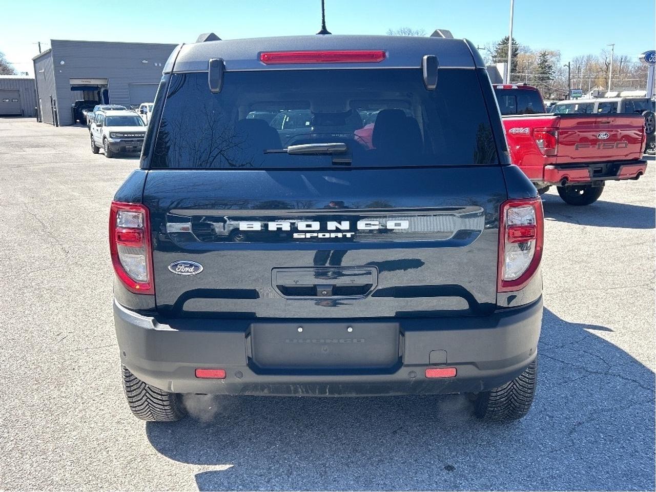 2023 Ford Bronco Sport Badlands 4x4 Photo3