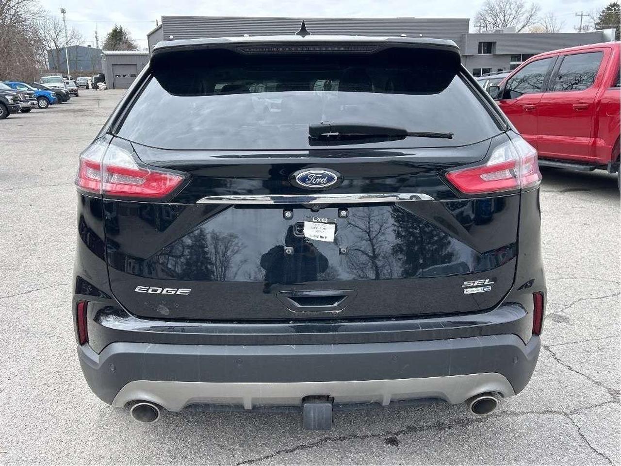 2020 Ford Edge SEL AWD Photo3
