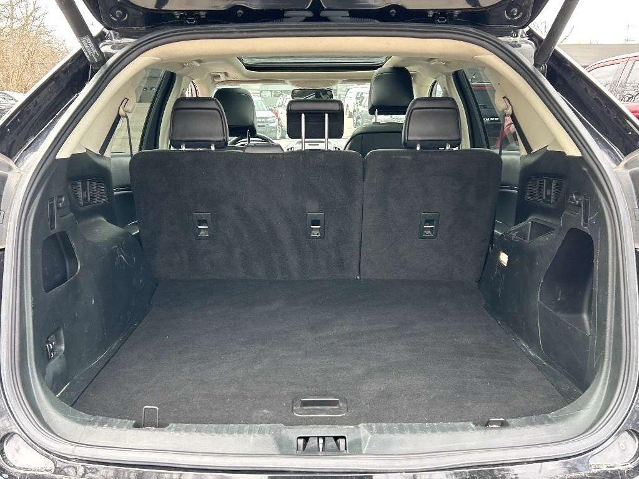 2020 Ford Edge SEL AWD Photo