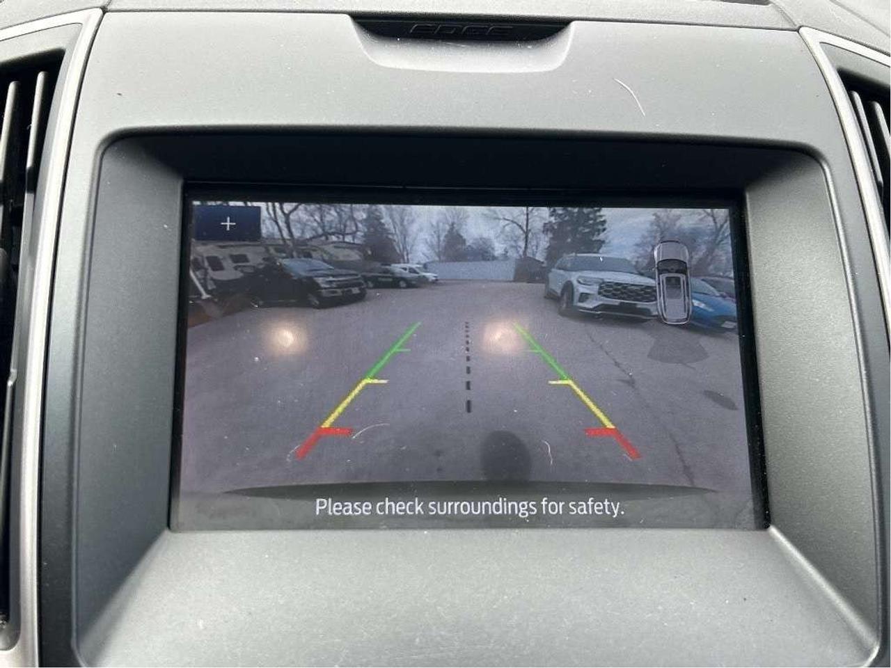 2020 Ford Edge SEL AWD Photo