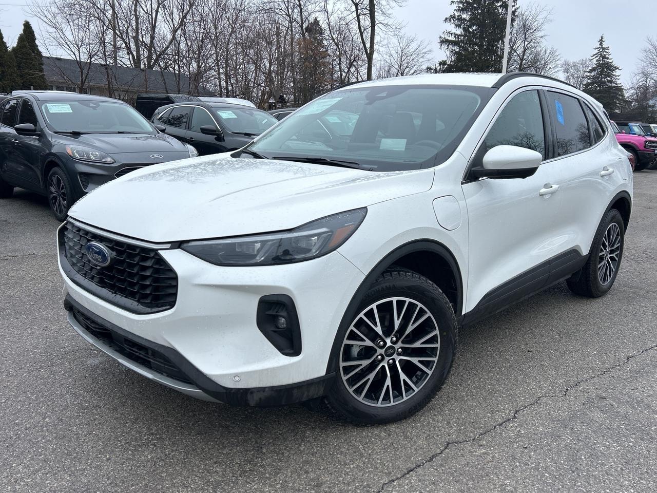 2025 Ford Escape PHEV FWD Photo0
