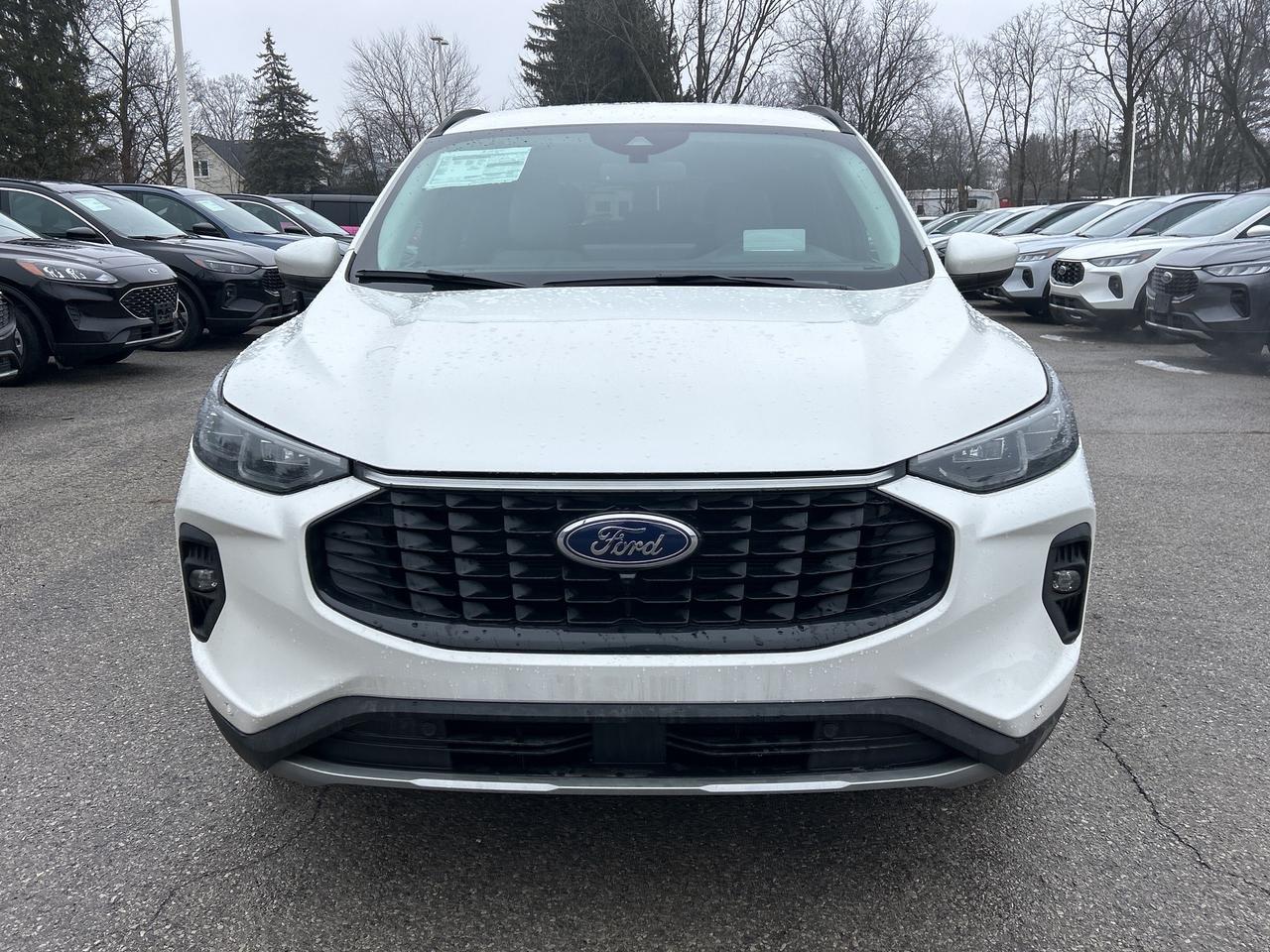 2025 Ford Escape PHEV FWD Photo