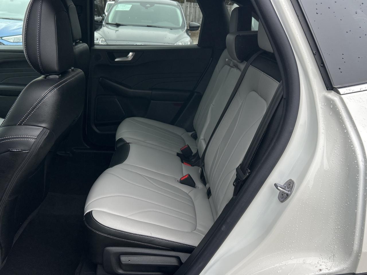 2025 Ford Escape PHEV FWD Photo
