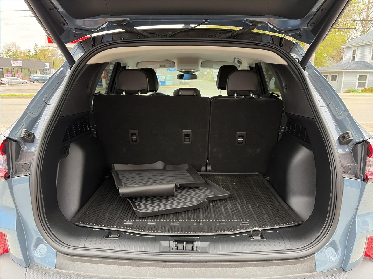 2023 Ford Escape Platinum AWD Photo