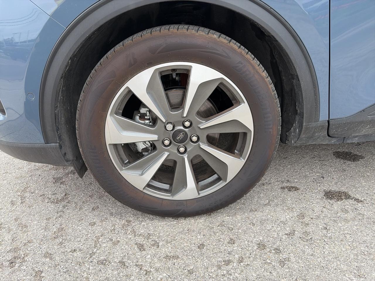 2023 Ford Escape Platinum AWD Photo