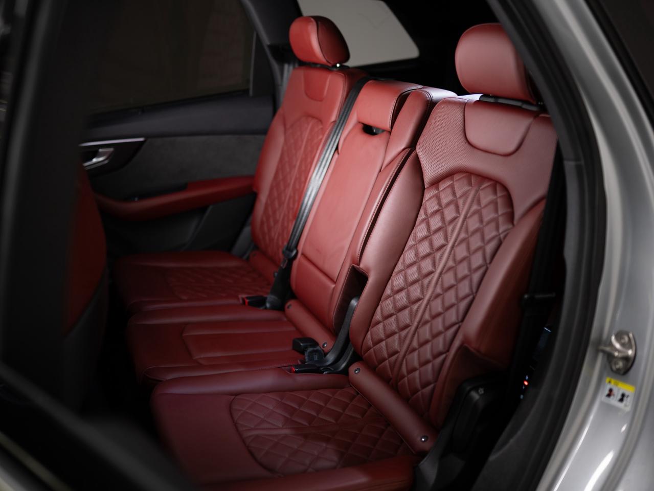 2021 Audi SQ7 PREMIUM PLUS | HUD | 7 PASS | 21 IN Photo