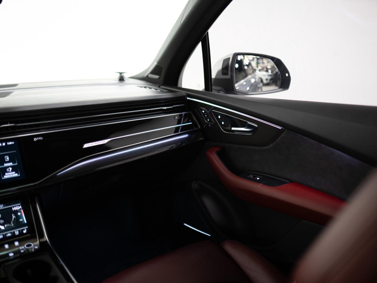 2021 Audi SQ7 PREMIUM PLUS | HUD | 7 PASS | 21 IN Photo