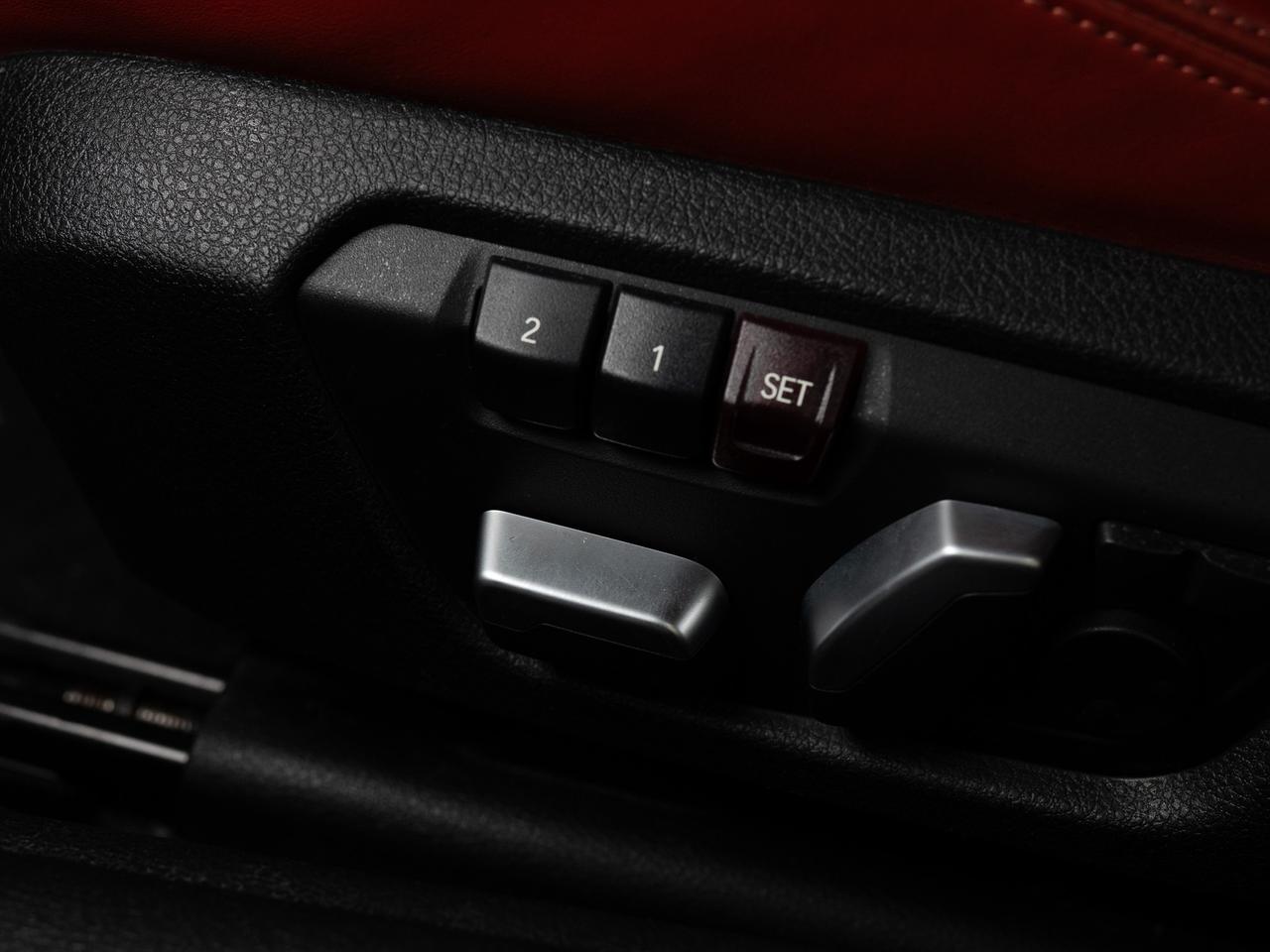 2018 BMW M4 PREMIUM PKG | ASSISTANCE PKG | SPORT EXHAUST | HUD Photo