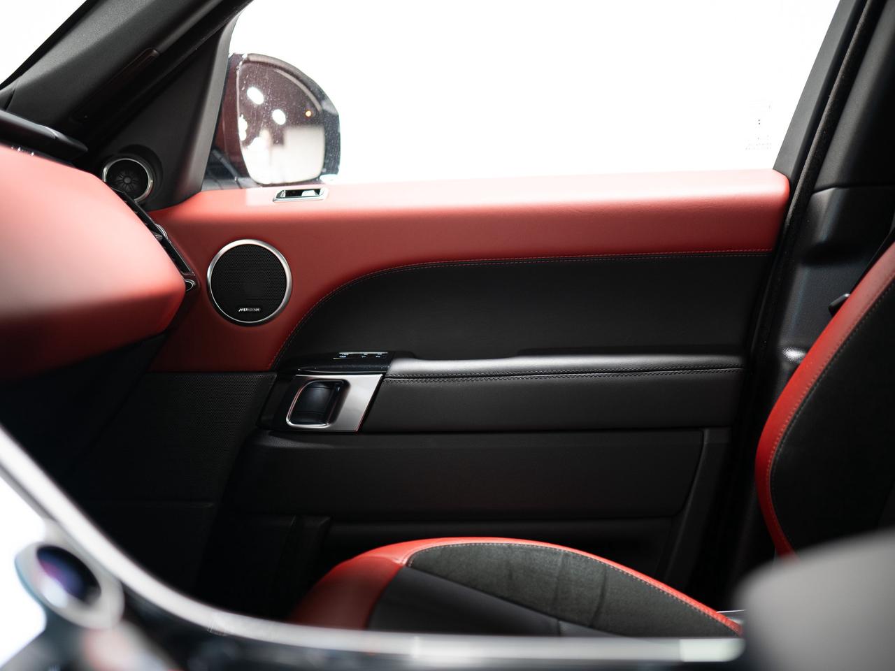 2022 Land Rover Range Rover Sport HST | PANO | MERIDIAN | 22 IN Photo