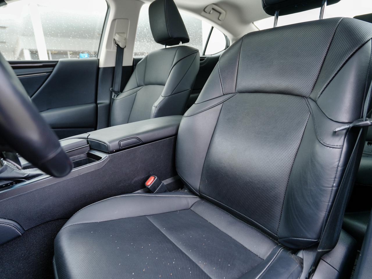 2019 Lexus ES ES 300h | HYBRID | SUNROOF | NAVIGATION Photo