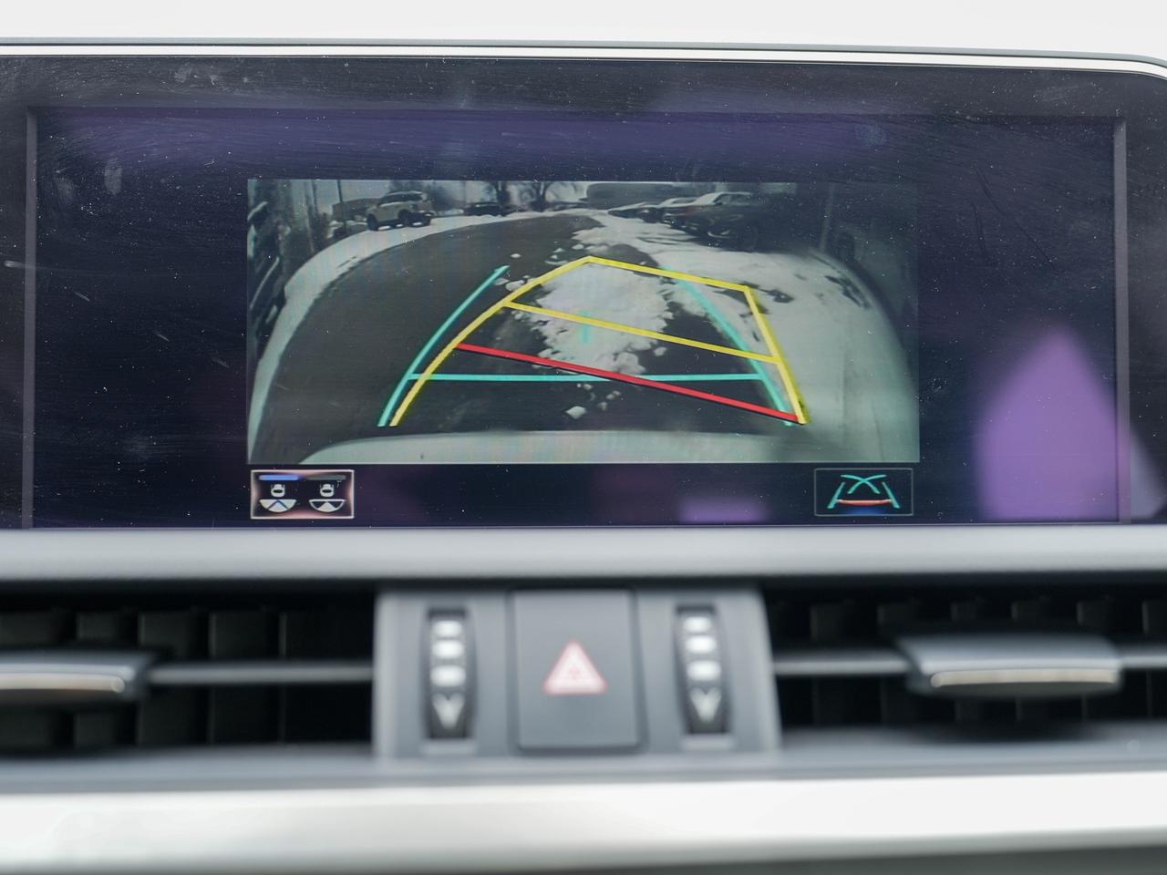 2019 Lexus ES ES 300h | HYBRID | SUNROOF | NAVIGATION Photo