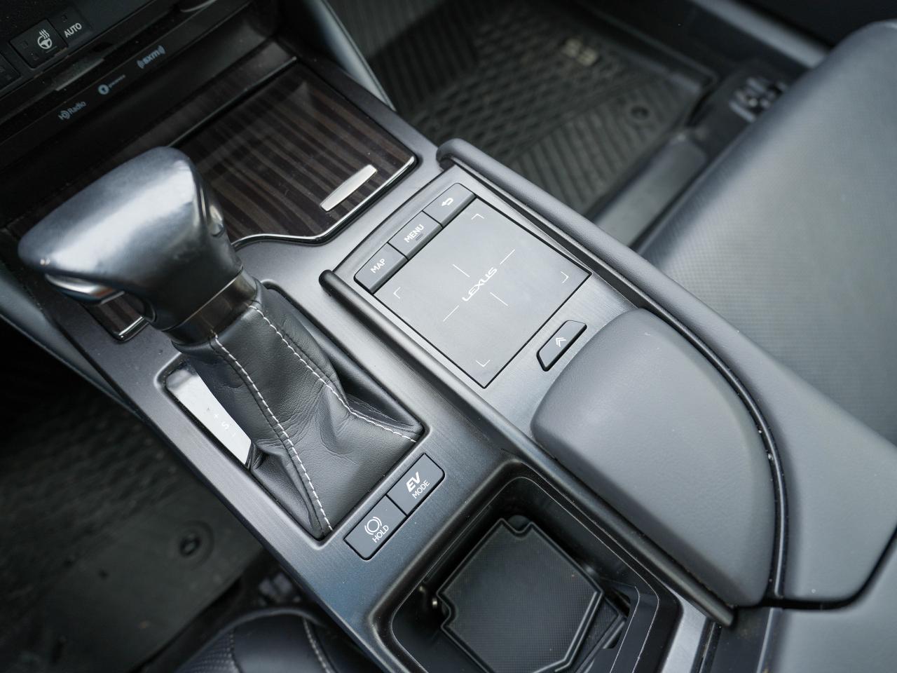 2019 Lexus ES ES 300h | HYBRID | SUNROOF | NAVIGATION Photo