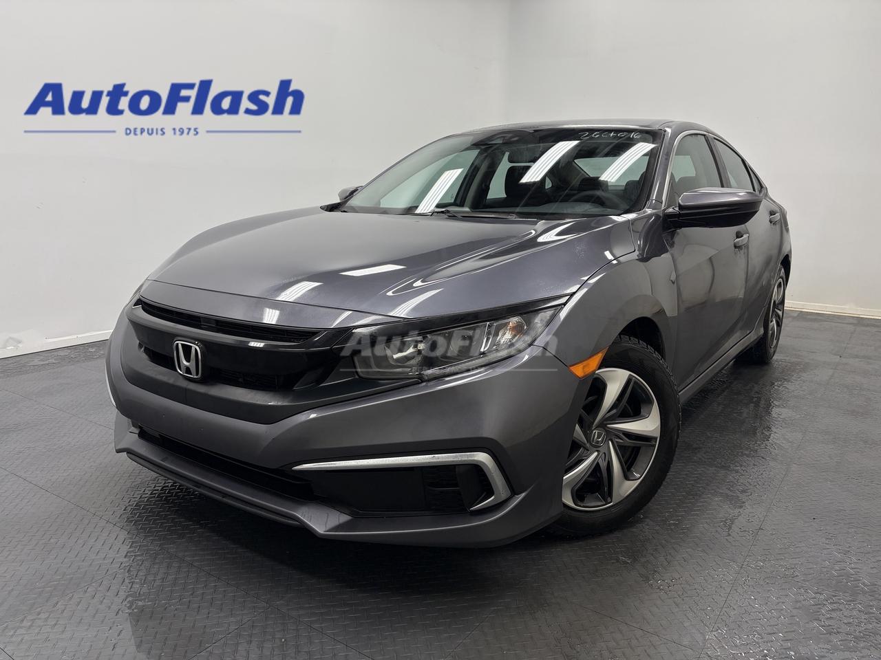 +Avertisseur de d&eacute;rive de la trajectoire / Lane departure warning 
+Bluetooth 
+Cam&eacute;ra de recul / Backup camera 
+Commandes de radio au volant / Steering wheel audio controls 
+R&eacute;gulateur de vitesse  / Cruise control 
+R&eacute;gulateur de vitesse adaptatif / Adaptive cruise control 
+Si&egrave;ges chauffants / Heated seats 
+Syst&egrave;me d&eacute;vitement de collision / Collision warning system
+V&eacute;rifi&eacute; par Carfax / Carfax verified
+Kilom&eacute;trage certifi&eacute; / Certified kilometers
+Historique dentretien / Maintenance history
+Protection m&eacute;canique disponible / Mechanical protection available
+Ce v&eacute;hicule a &eacute;t&eacute; achet&eacute; dun particulier / This vehicle was bought from a private seller


Visitez notre page Google pour voir tous les commentaires positifs que nos clients nous laissent.
 
Financement rapide et facile, 1ere, 2e et 3e chances au cr&eacute;dit, approbation en 30 minutes, taux dacceptation tr&egrave;s &eacute;lev&eacute;. 

Essayez notre demande de cr&eacute;dit s&eacute;curis&eacute; en ligne, sans obligation! 

Nous sommes les sp&eacute;cialistes des autos, fourgonnettes, VUS, 4x4, et les camions l&eacute;gers jusqu&agrave; une tonne. 

*Seulement le nettoyage de base du v&eacute;hicule, fait par un sous-traitant, est inclus. Pour un perfectionnement de lesth&eacute;tique int&eacute;rieur/ext&eacute;rieur, dont une d&eacute;contamination de la peinture, des retouches de peinture, faites par nos experts en esth&eacute;tique, une somme de 249$ sera ajout&eacute;e &agrave; votre facture. Aussi disponible, loption dimmatriculer la voiture sur place, qui vous permet d&eacute;pargner du temps et le co&ucirc;t de 25$ du transit temporaire.

*AutoFlash se r&eacute;serve le droit de refuser un paiement en comptant. 

*************

Since 1975 AutoFlash has offered the best price-quality and excellent service. 

Visit our Google page to read all the nice things our clients have to say about us.

We have financing for all credit situations. 1st 2nd 3rd chance credit with an excellent approval rate!

Try our secured online credit application any time, with no obligation! 

We specialize in all brands, makes and models. Whether you need a car, truck, SUV or minivan, we can help you.

And if we dont have it, well find it for you!

*Only the basic cleaning of the vehicle, done by a subcontractor, is included in the advertised price. For a complete interior/exterior detailing, done by our esthetic specialists, which includes a complete paint decontamination and paint touch-ups if needed, an amount of 249$ will be added to your invoice. Also available, in-house licensing, which allows you to save the $25 for a temporary Transit.

*AutoFlash reserves the right to refuse a cash payment.