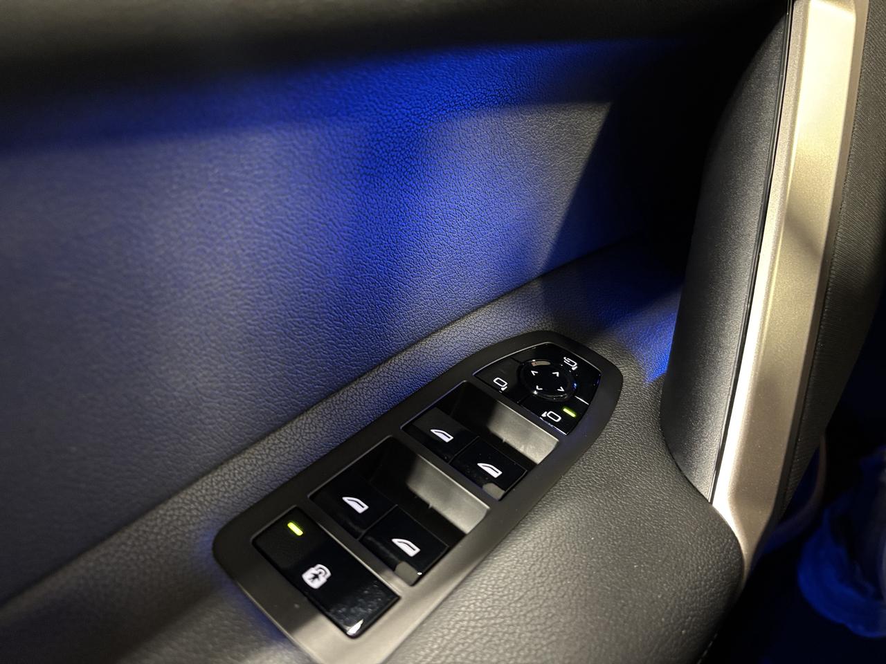 2024 BMW iX M60 xDrive|NAV|HUD|ELECTROCHROMICROOF|CRYSTALGLASS Photo
