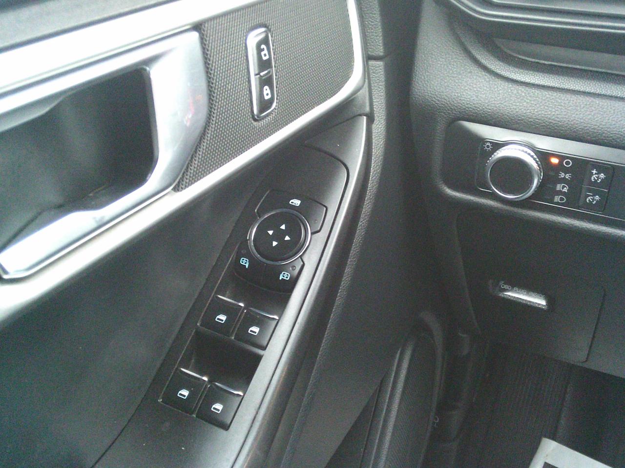 2020 Ford Explorer AWD + TOW PKG Photo