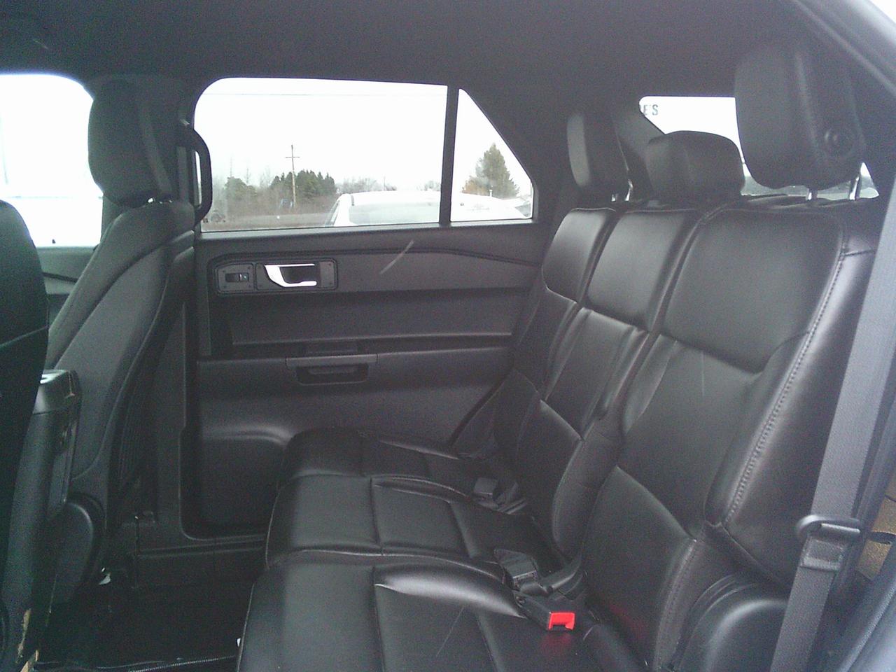 2020 Ford Explorer AWD + TOW PKG Photo