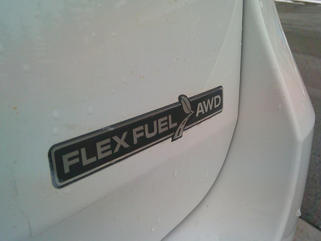 2020 Ford Explorer AWD + TOW PKG Photo