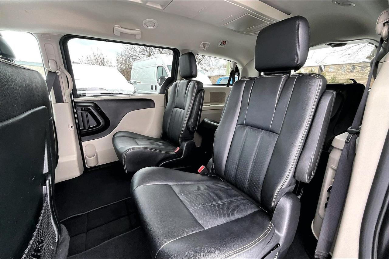 2019 Dodge Grand Caravan Crew Plus | Heated Leather | Stow n Go | DVD | FWD Photo