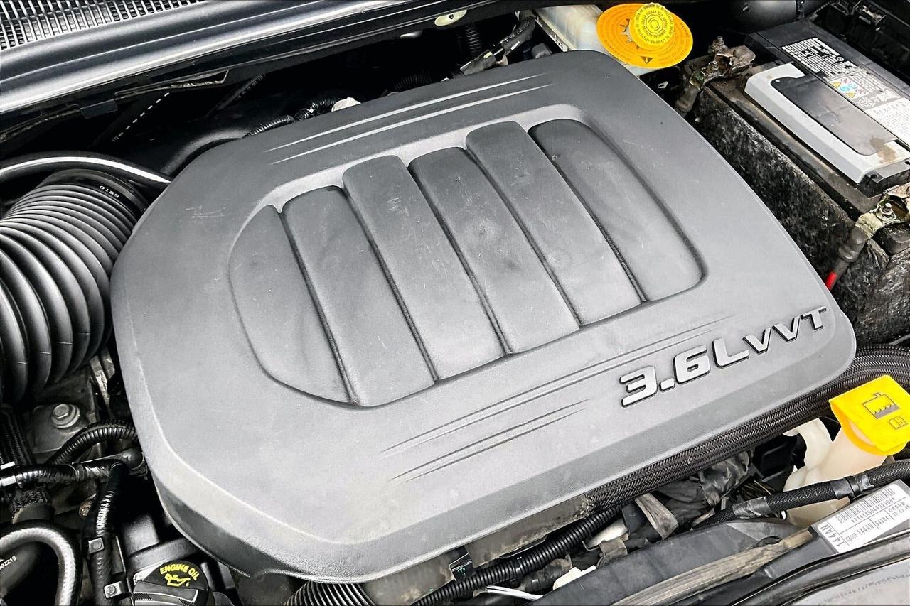 2019 Dodge Grand Caravan Crew Plus | Heated Leather | Stow n Go | DVD | FWD Photo