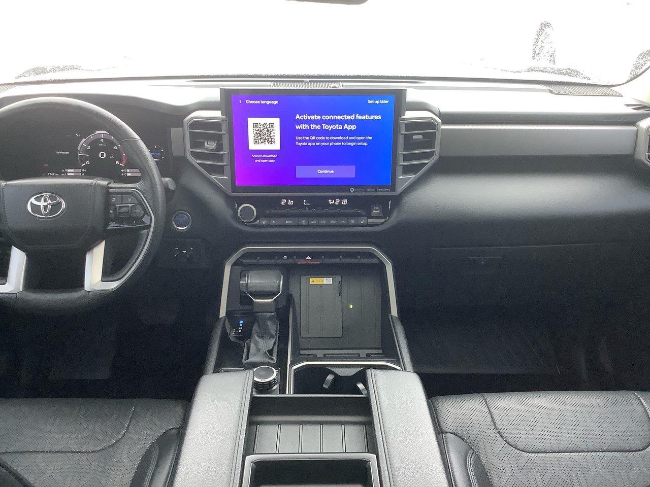 2023 Toyota Tundra Limited  Photo