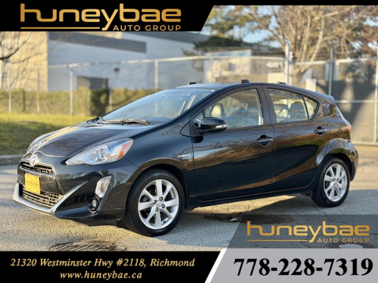 Used 2016 Toyota Prius c HYBRID TECHNOLOGY | NO ACCIDENTS | CLEAN TITLE | Leather | Sunroof | Navigation | Backup Camera | for sale in Richmond, BC