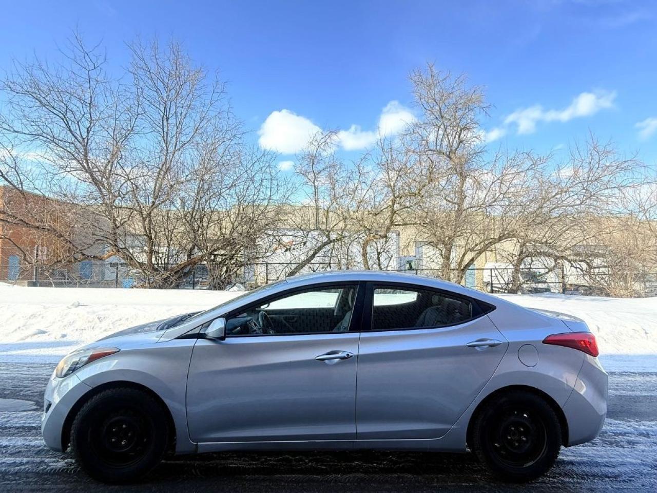 2011 Hyundai Elantra 4DR SEDAN Photo