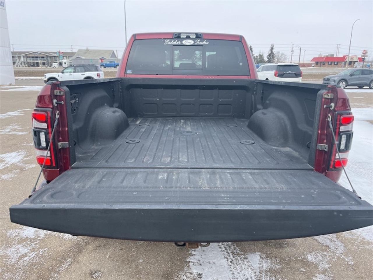 2023 RAM 2500 Limited  -  Cooled Seats Photo5