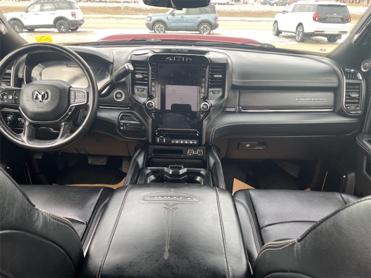 2023 RAM 2500 Limited  -  Cooled Seats Photo5