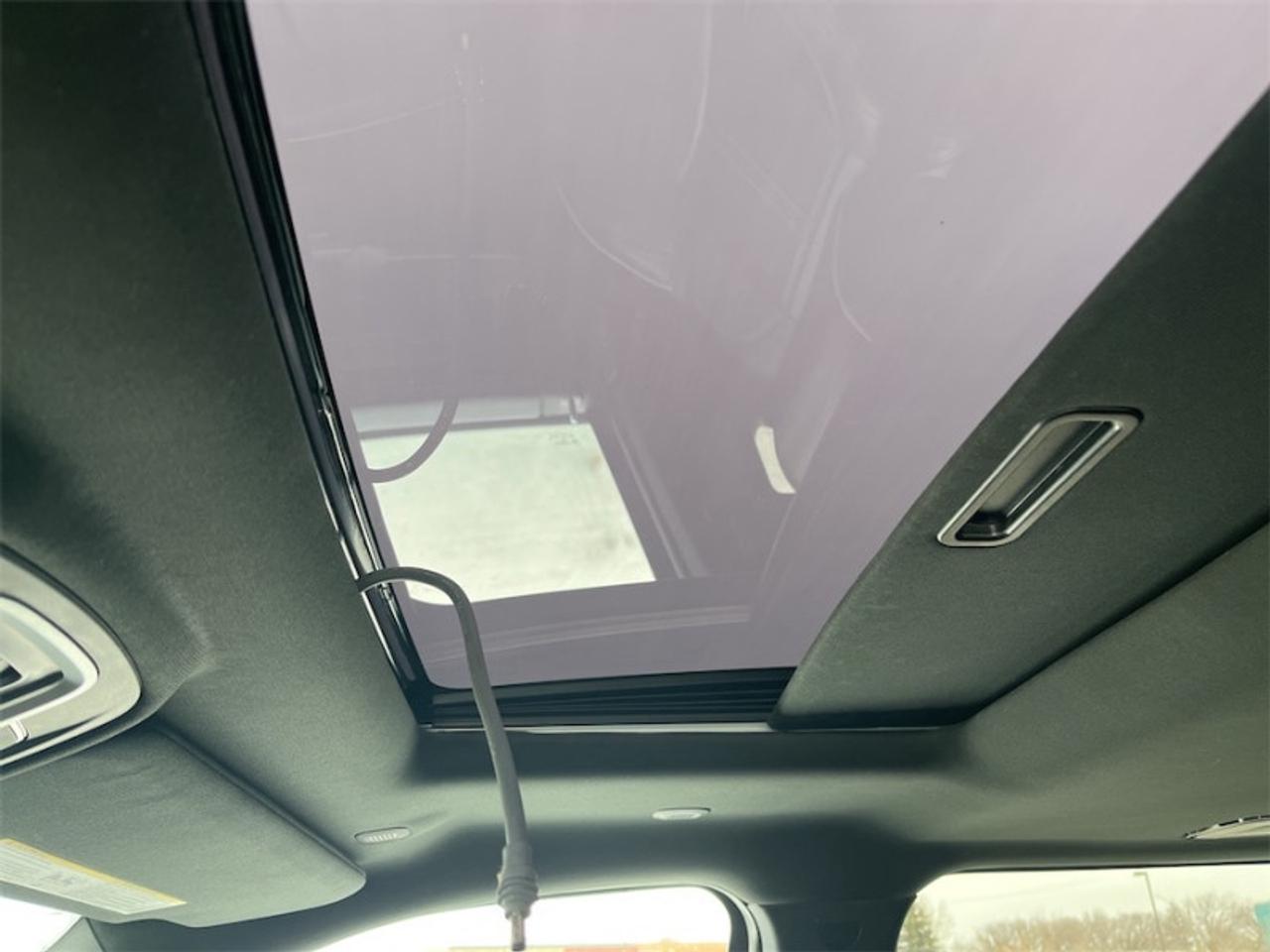 2023 RAM 2500 Limited  -  Cooled Seats Photo5