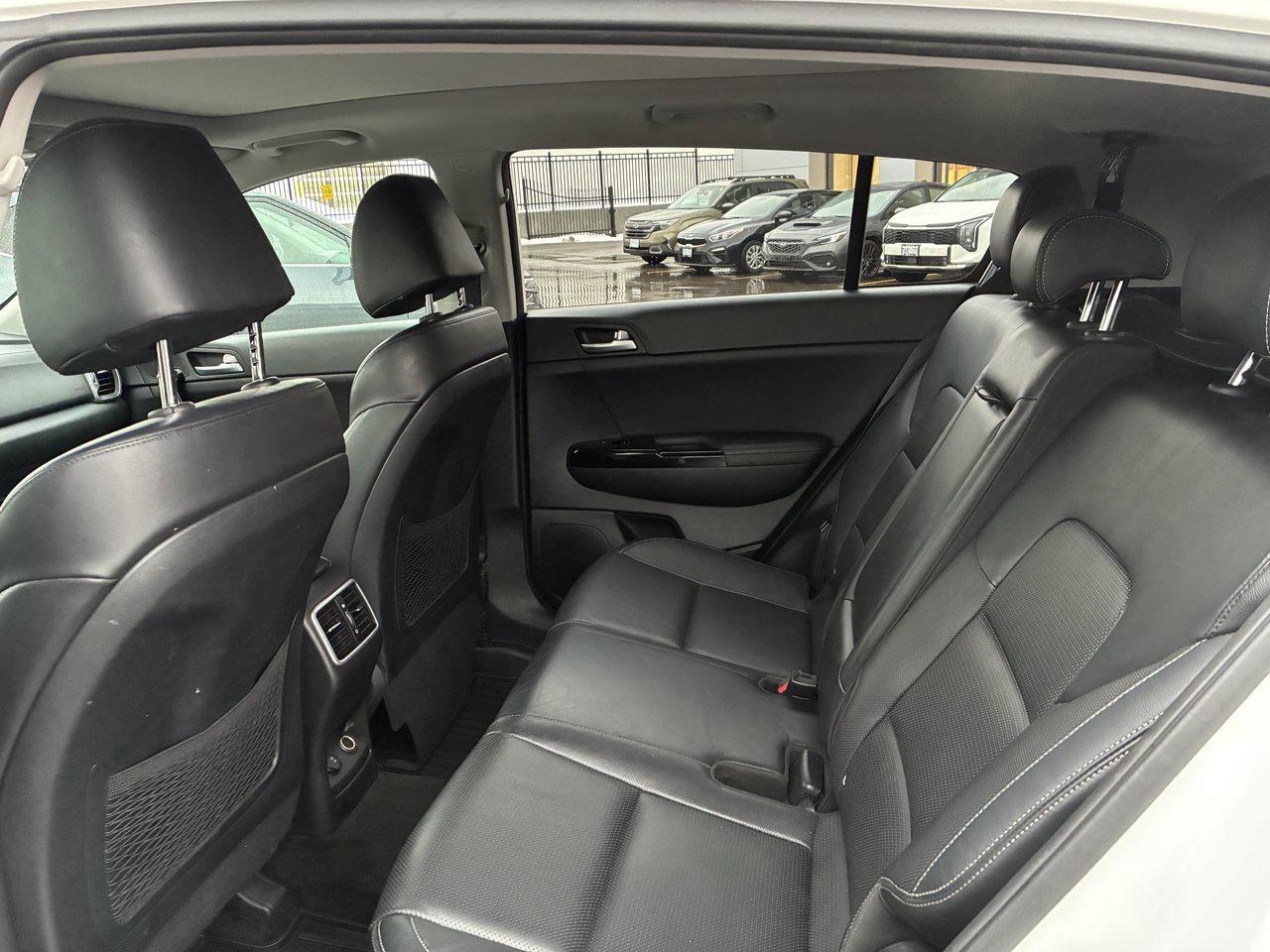 2017 Kia Sportage AWD 4dr SX Turbo w-Black Photo