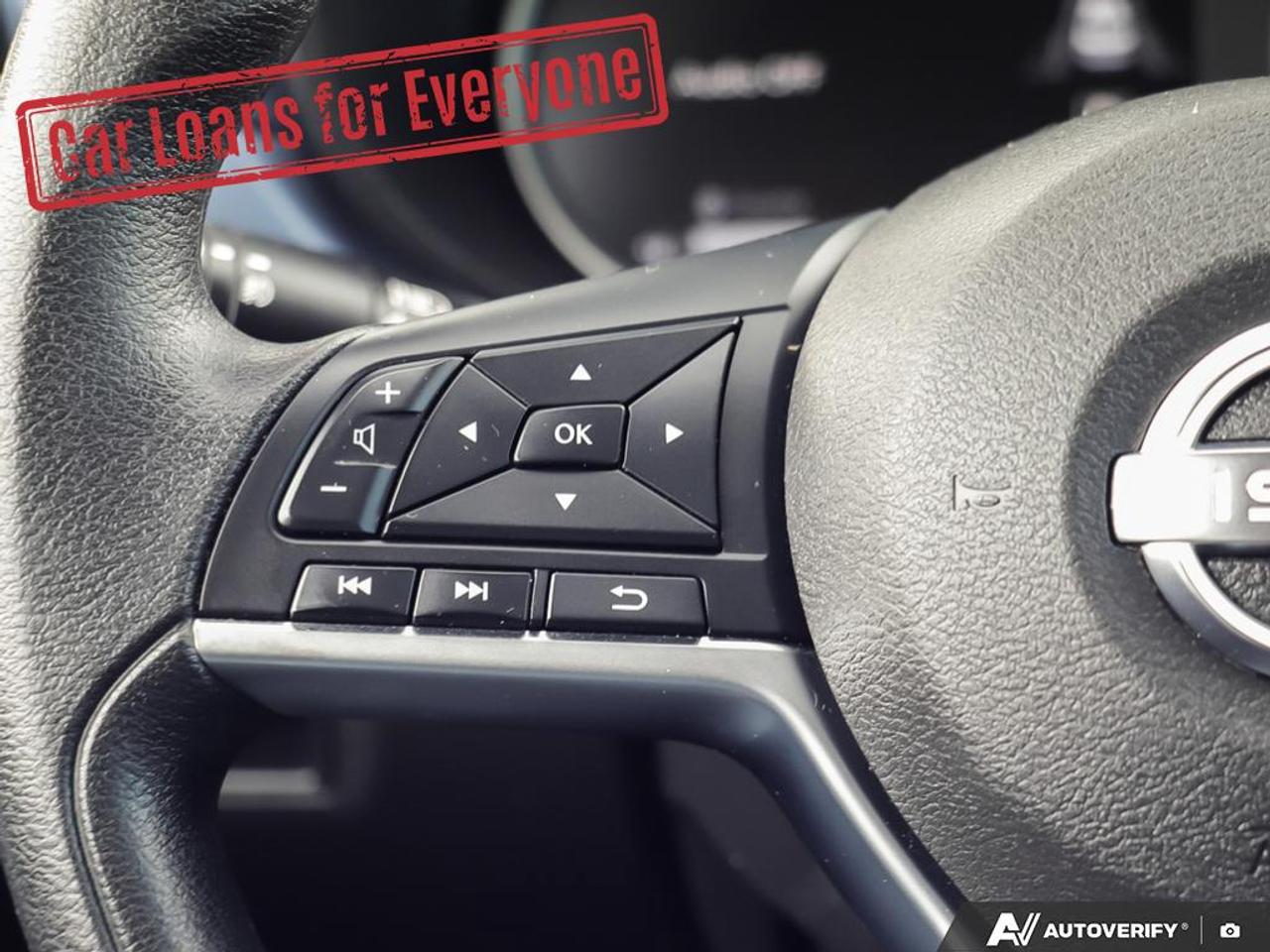 2024 Nissan Versa SV Photo